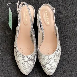 Slingback shoes